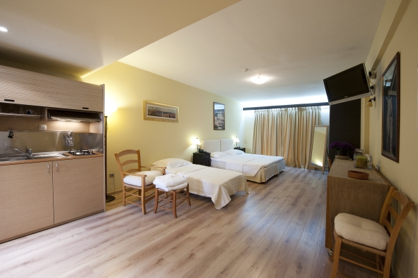 Efplias Hotel (Piräus)